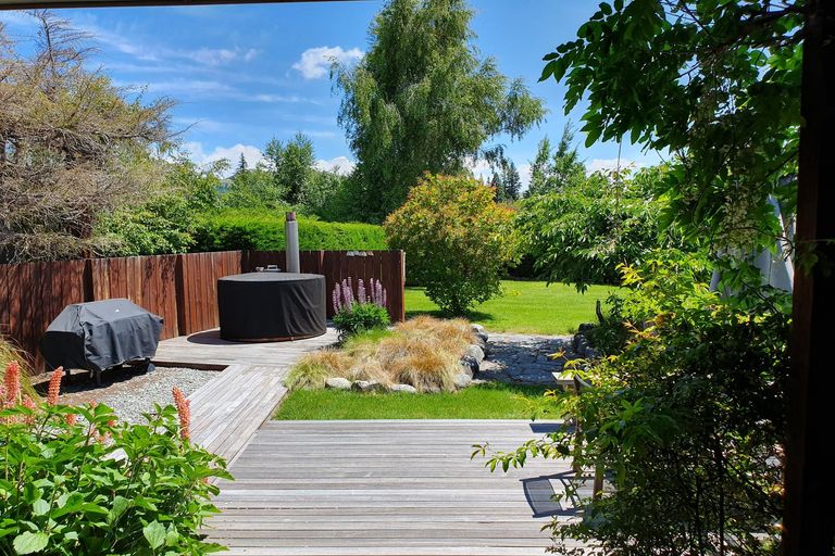 Photo of property in 13 Allan Street, Lake Tekapo, 7999