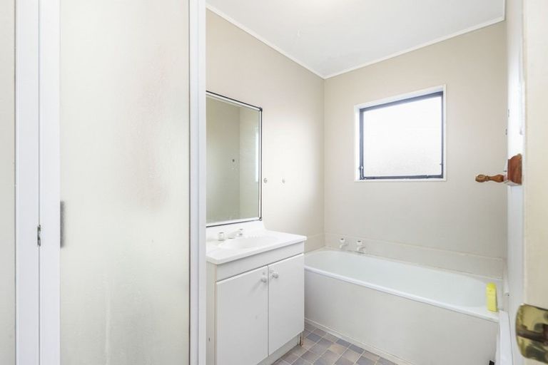 Photo of property in 24a Lloyd Drive, Nawton, Hamilton, 3200