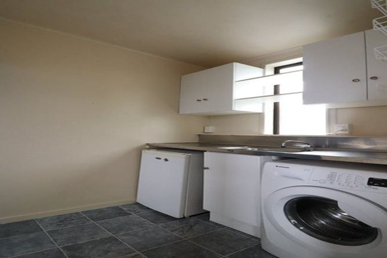 Photo of property in 21 Hanrahan Street, Upper Riccarton, Christchurch, 8041