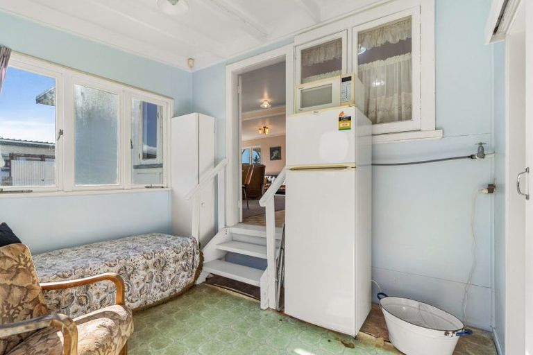 Photo of property in 109 Mary Road, Whangamata, 3620