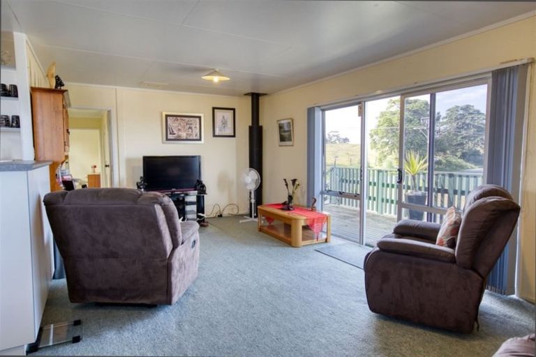 Photo of property in 2 Ngaparaoa Drive, Maketu, Te Puke, 3189