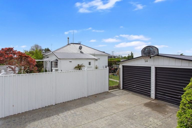 Photo of property in 11 Torlesse Street, Rangiora, 7400