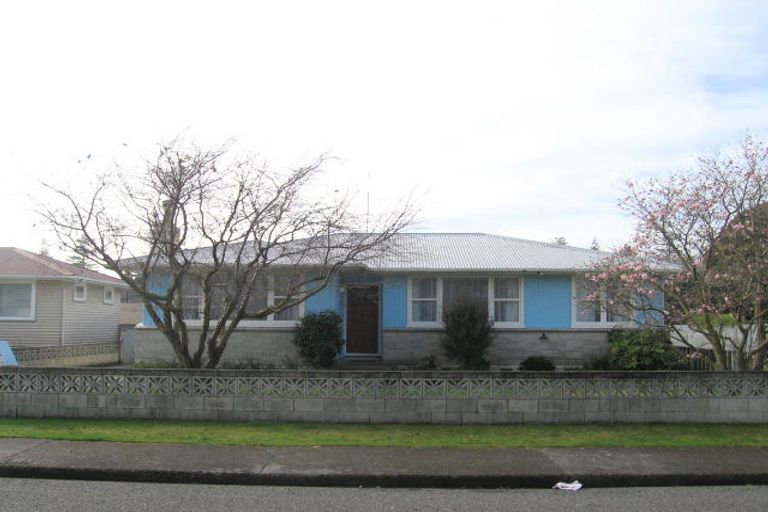 Photo of property in 106 Harlech Street, Mayfair, Hastings, 4122