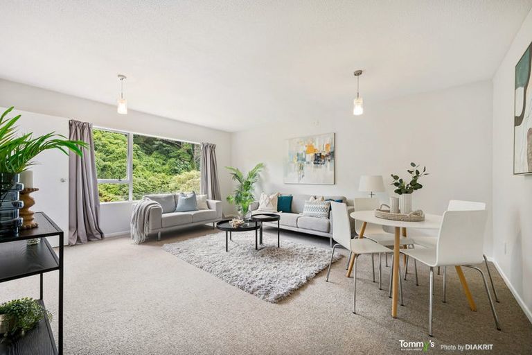 Photo of property in 105 South Karori Road, Karori, Wellington, 6012