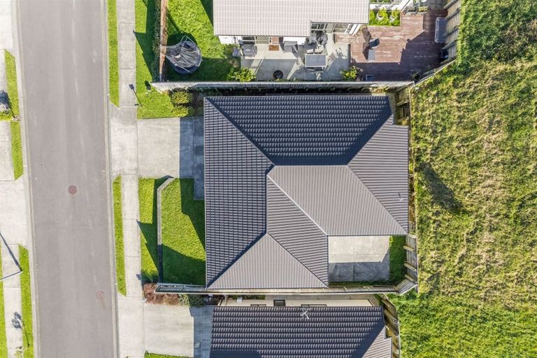 Photo of property in 74 Staithes Drive North, Whitby, Porirua, 5024