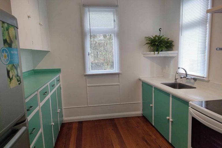 Photo of property in 2 Herrick Street, Marewa, Napier, 4110