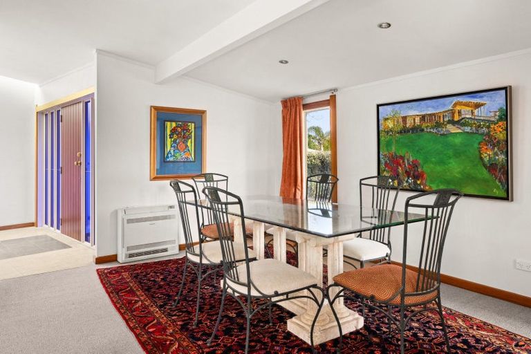 Photo of property in 207 Avenue Road, Greenmeadows, Napier, 4112