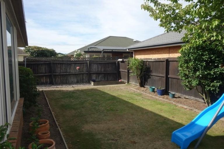 Photo of property in 5 Topham Lane, Hornby, Christchurch, 8042