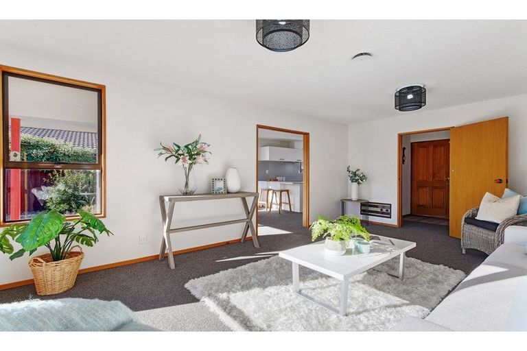 Photo of property in 7 Peebles Drive, Hei Hei, Christchurch, 8042