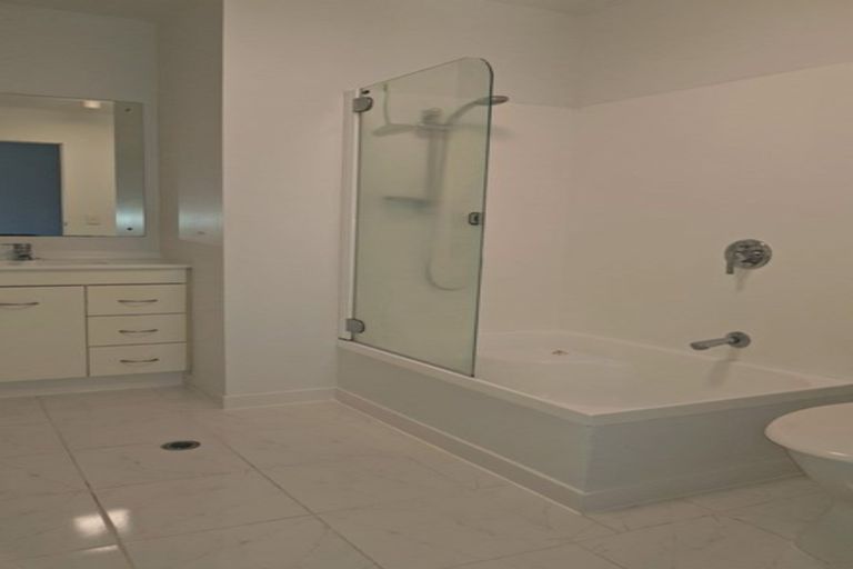 Photo of property in 49/241 Hinemoa Street, Birkenhead, Auckland, 0626