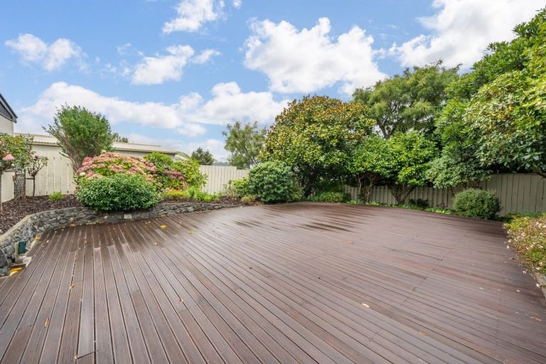 Photo of property in 9 Shaftesbury Grove, Stokes Valley, Lower Hutt, 5019