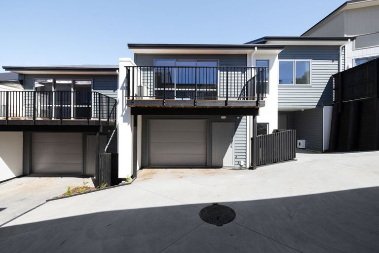 Photo of property in 6 Ruakiwi Road, Hamilton Lake, Hamilton, 3204