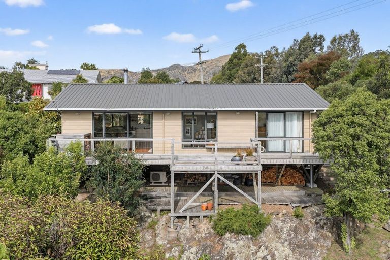 Photo of property in 29 Te Papau Crescent, Diamond Harbour, 8972