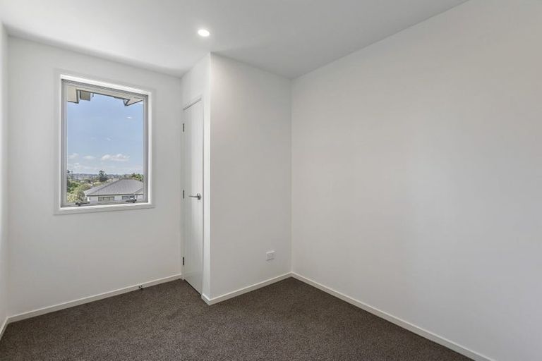 Photo of property in 47a Lynwood Road, New Lynn, Auckland, 0600