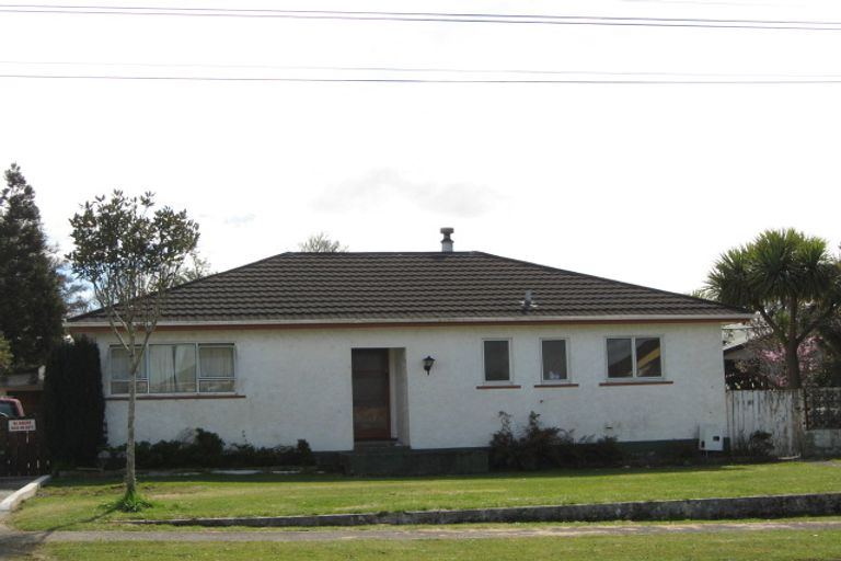 Photo of property in 62 Celia Street, Stratford, 4332