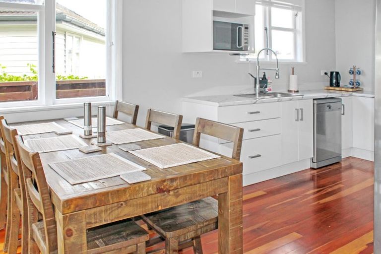 Photo of property in 29a Wakefield Street, Awapuni, Palmerston North, 4412