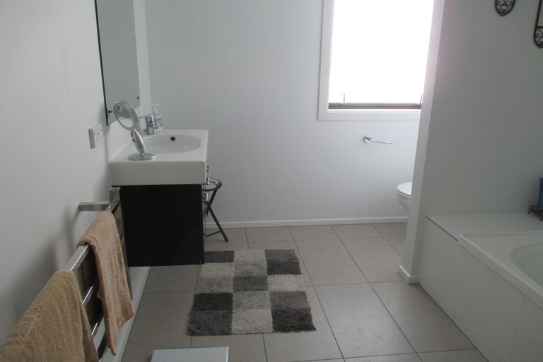 Photo of property in 11 Downs Road, Geraldine, 7930