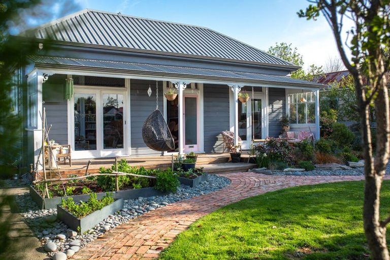 Photo of property in 184 North Street, West End, Timaru, 7910