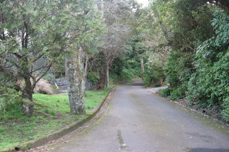 Photo of property in 6 Amapur Drive, Khandallah, Wellington, 6035