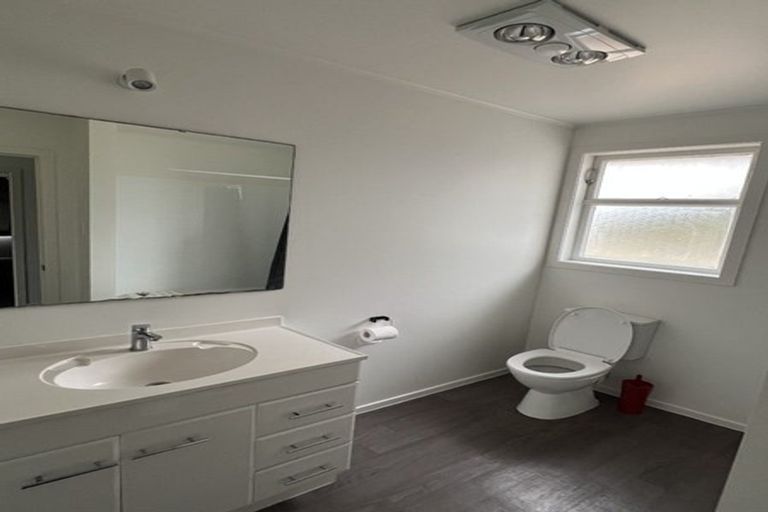 Photo of property in 35 Gilbert Road, Otara, Auckland, 2023