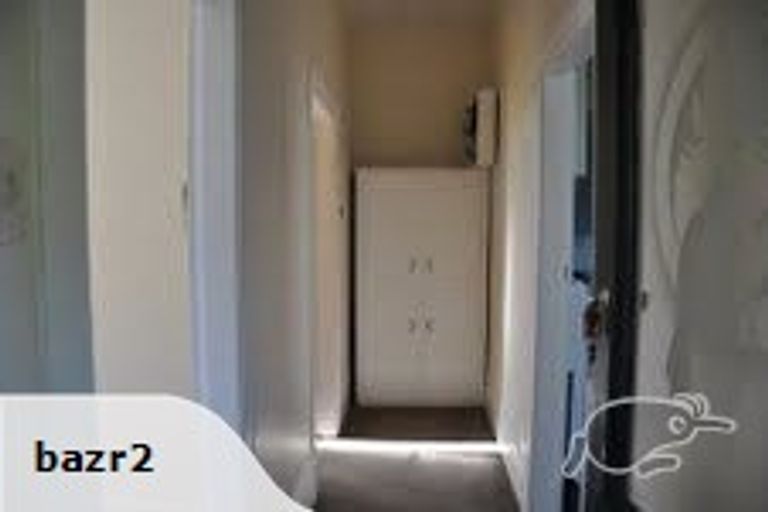 Photo of property in 1/98 Birkenhead Avenue, Birkenhead, Auckland, 0626