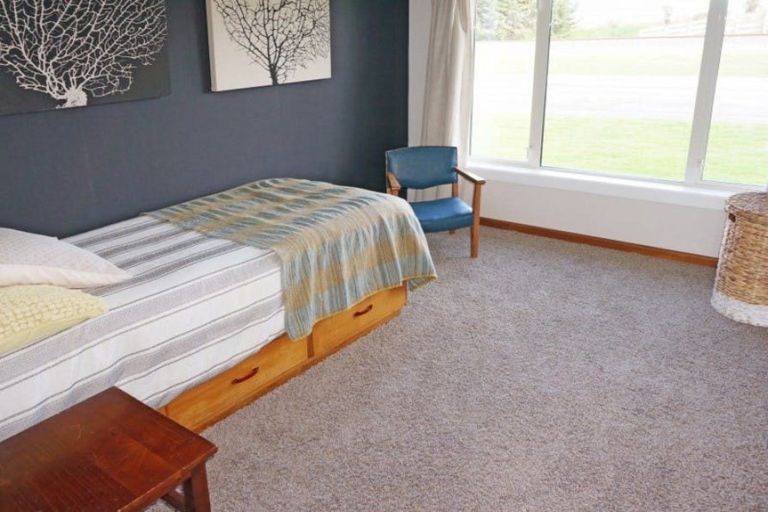 Photo of property in 71 Philip Street, Gladstone, Invercargill, 9810