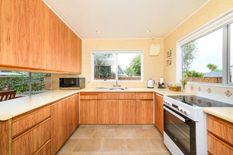 Photo of property in 70 Sherwill Street, Feilding, 4702