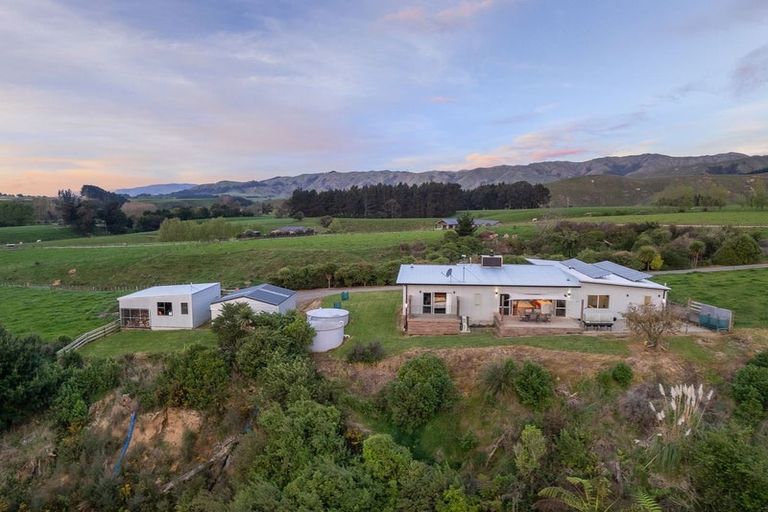 Photo of property in 48 Serenity Lane, Koputaroa, Levin, 5571