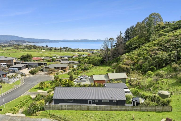 Photo of property in 20 Pohutukawa Place, Pohara, Takaka, 7183