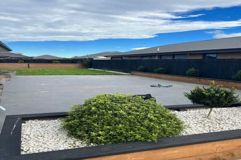 Photo of property in 301 Halswell Junction Road, Halswell, Christchurch, 8025