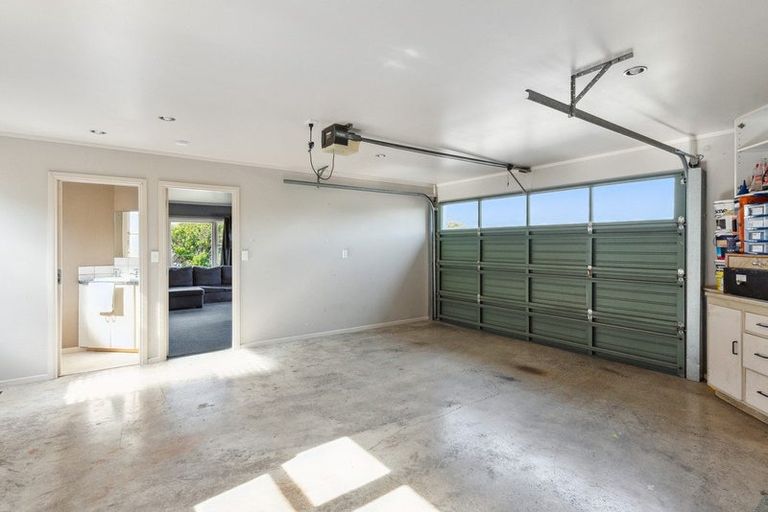 Photo of property in 6 Ruru Road, Otaihanga, Paraparaumu, 5036