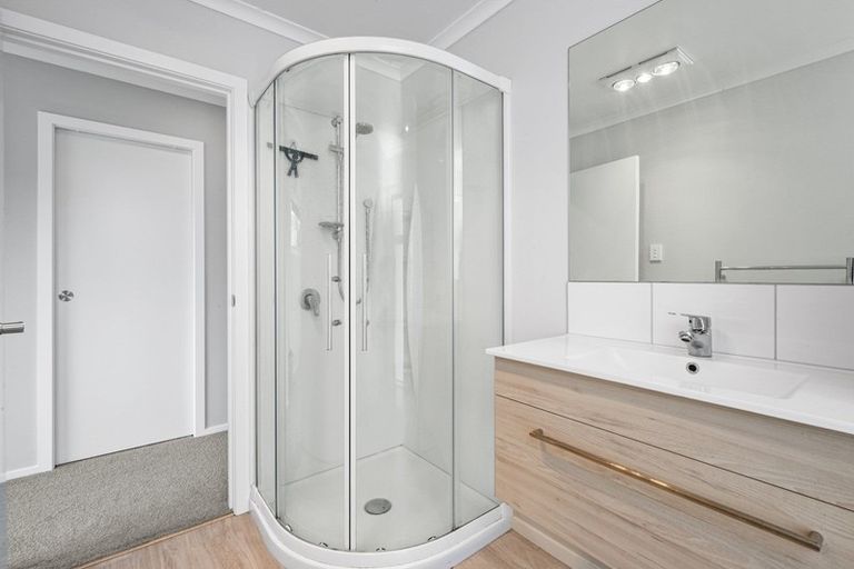 Photo of property in 4 Loch Haven Lane, Kinloch, Taupo, 3377