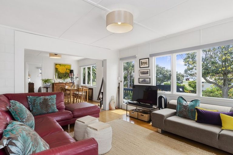 Photo of property in 89 Oceanview Road, Mount Maunganui, 3116