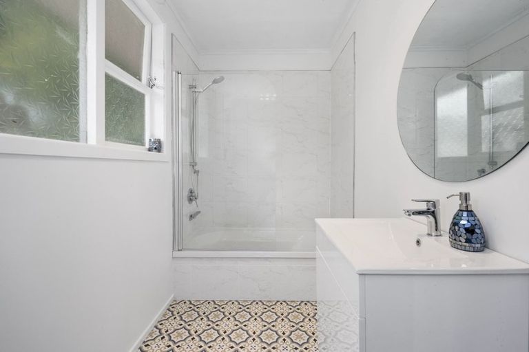 Photo of property in 50 Te Rangitautahanga Road, Turangi, 3334