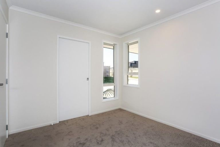 Photo of property in 31f Helenvale Crescent, Pokeno, 2402