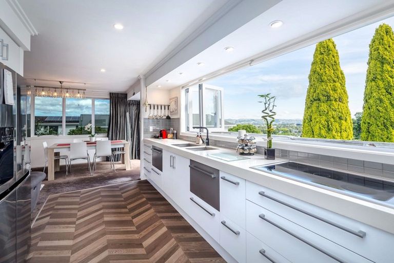 Photo of property in 31 Puriri Crescent, Lansdowne, Masterton, 5810