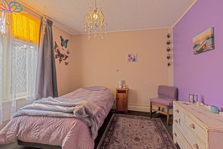 Photo of property in 45 Opie Street, Waimate, 7924