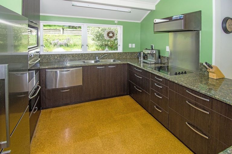 Photo of property in 691 Te Whiti Road, Te Whiti, Masterton, 5884