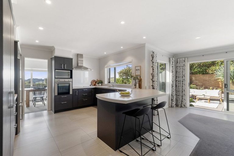 Photo of property in 42 Grace James Road, Pukekohe, 2120