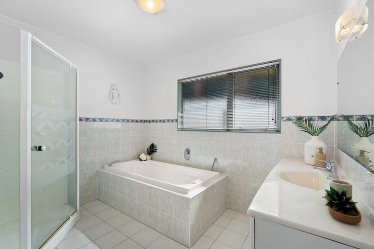 Photo of property in 23 Beach Road, Whangarei Heads, Whangarei, 0174