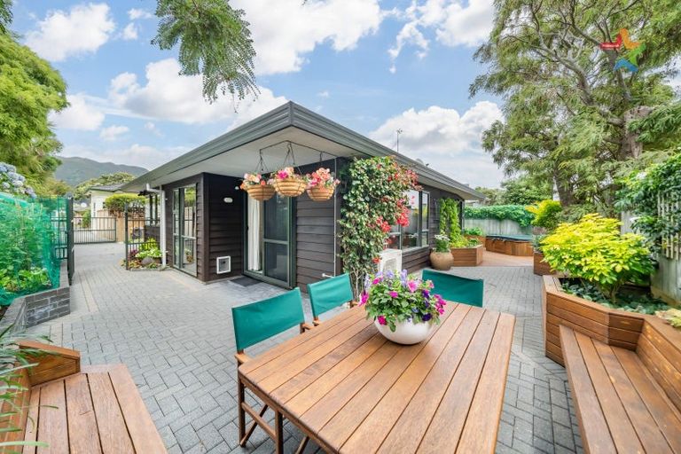 Photo of property in 11 Trafalgar Street, Waiwhetu, Lower Hutt, 5010