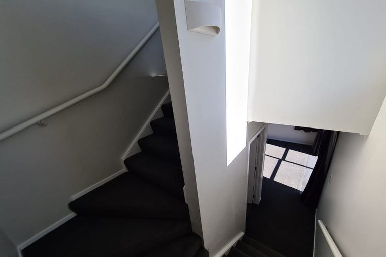 Photo of property in 14 Retallick Place, Flagstaff, Hamilton, 3210