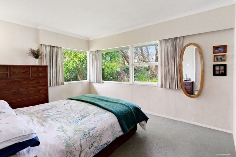 Photo of property in 20 Marywil Crescent, Hillcrest, Auckland, 0627