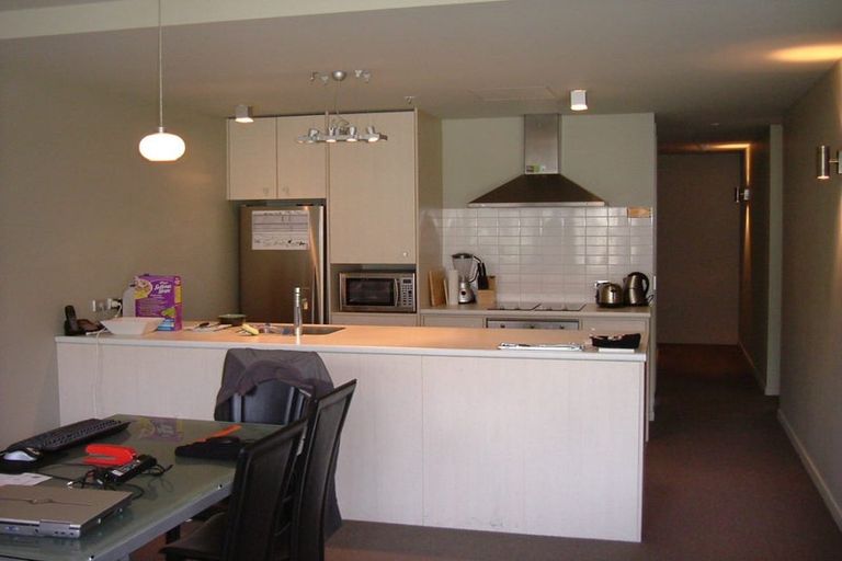 Photo of property in Montreaux, 164 The Terrace, Wellington Central, Wellington, 6011