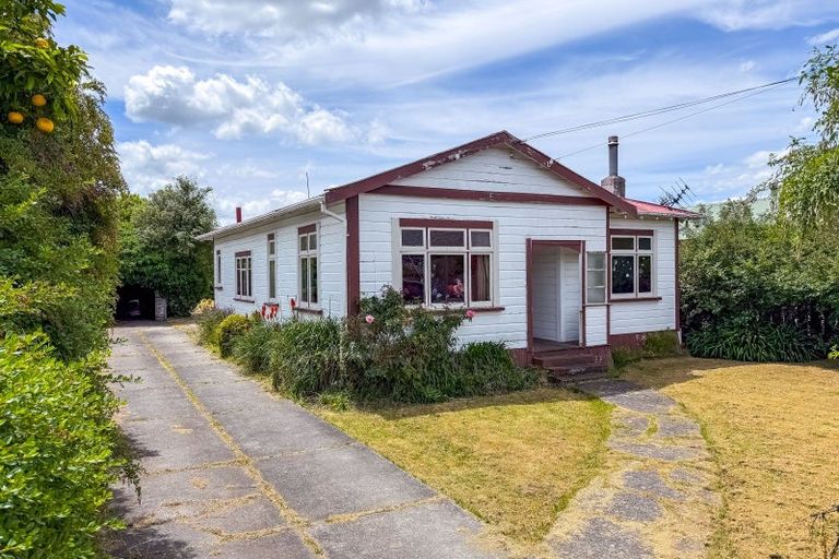 Photo of property in 5 Hacker Street, Masterton, 5810