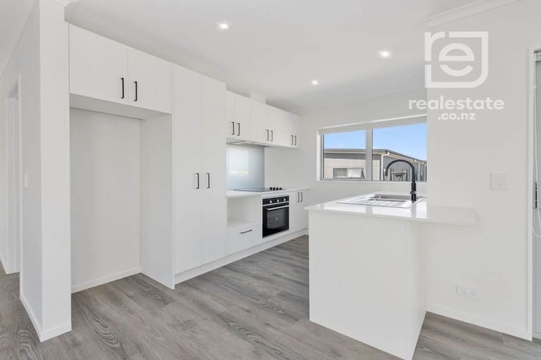 Photo of property in 13b Sealord Place, Manurewa, Auckland, 2102