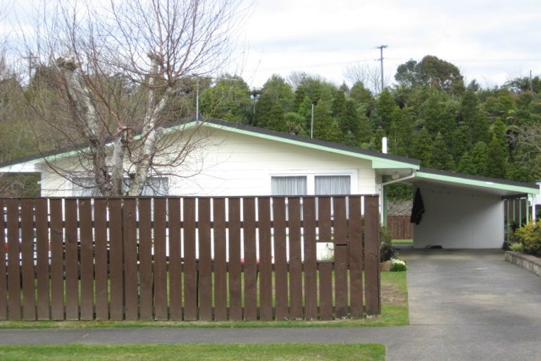 Photo of property in 69 Pembroke Street, Westown, New Plymouth, 4310