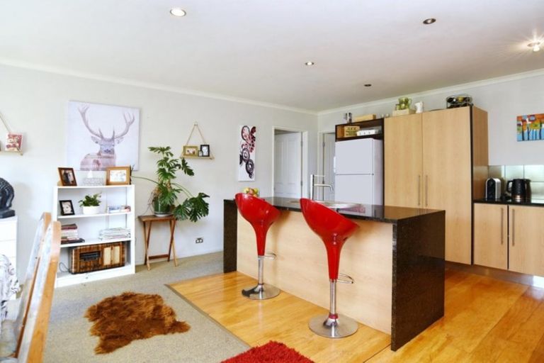 Photo of property in 60a Main North Road, Woodend, 7610