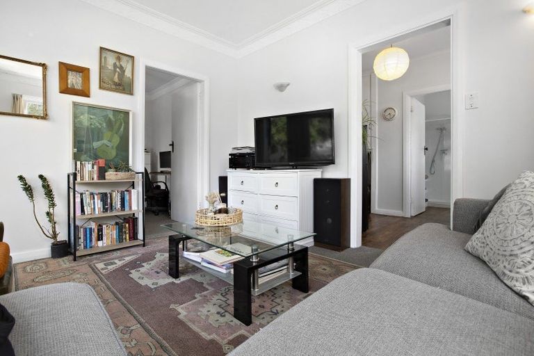 Photo of property in 58a Norway Street, Aro Valley, Wellington, 6012