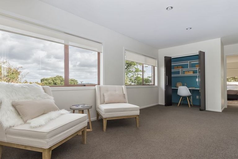 Photo of property in 3 Patons Road, Howick, Auckland, 2014